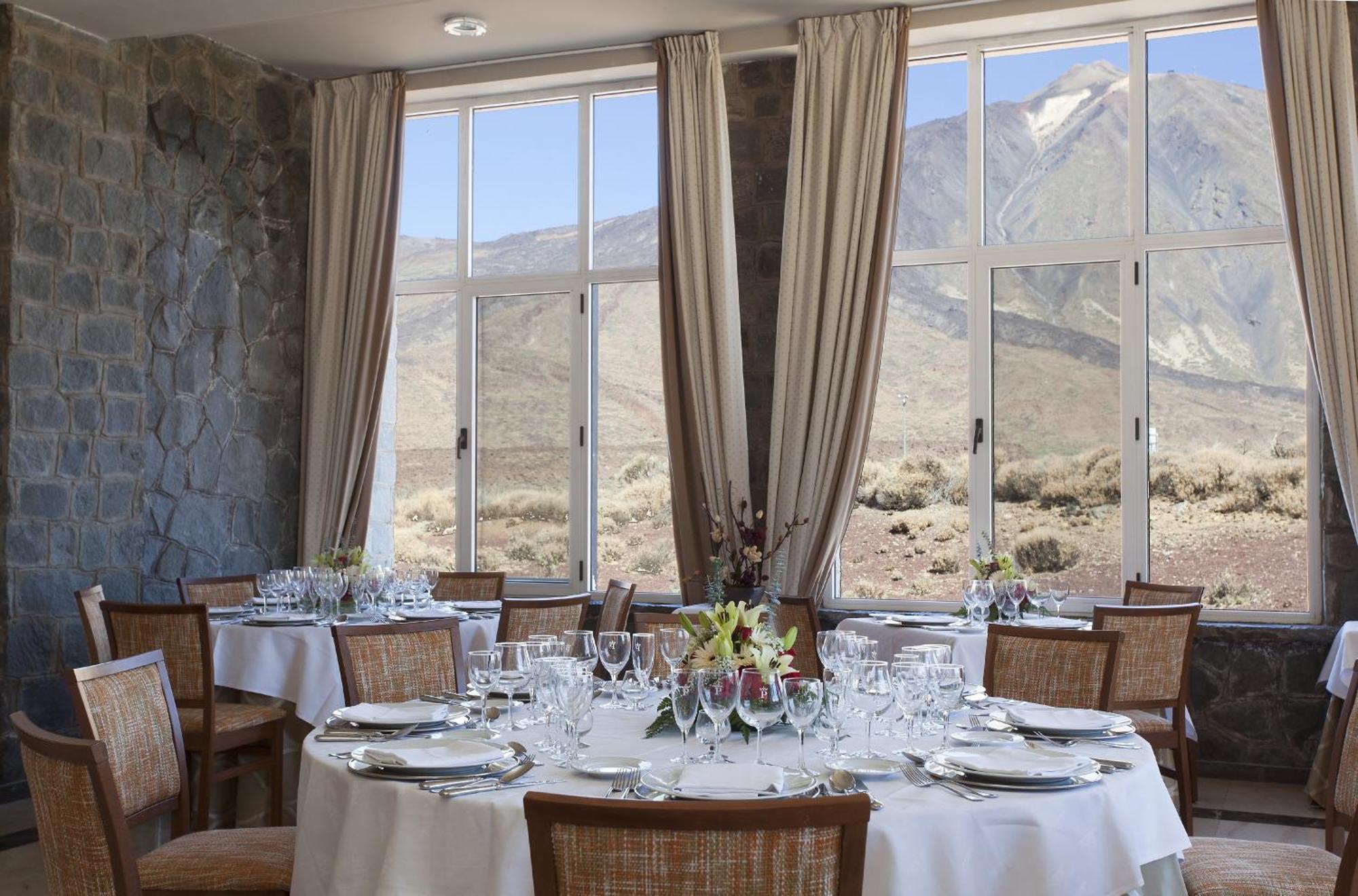 Parador De Las Canadas Del Teide Ля Оротава Экстерьер фото